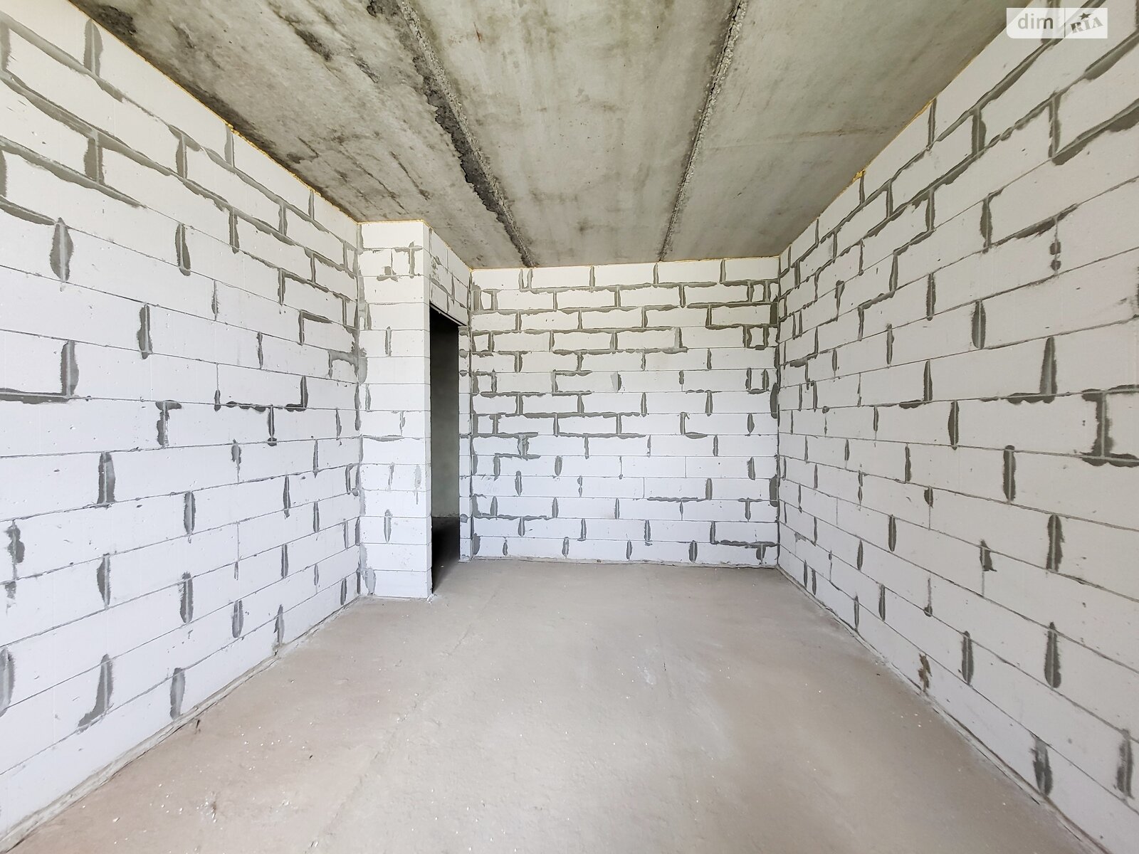Обʼєкт нерухомості: 1 КІМ. КВАРТИРА, ПЛОЩА - 40.05 м², ЦІНА - 42 500 $
, 4-й пров. Леоніда Каденюка(Комарова) — HUBTRUST, Вінниця