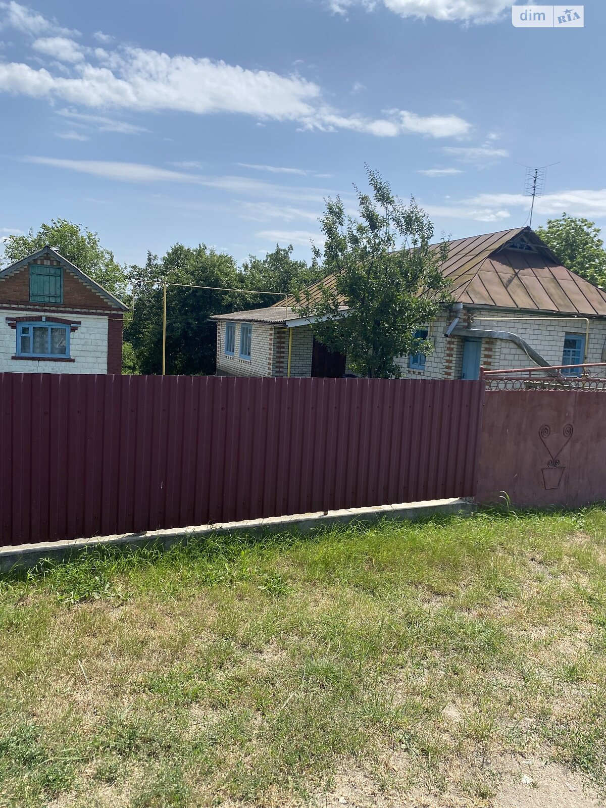 3 КІМ. БУДИНОК, ПЛОЩА - 60 м², ЦІНА - 8 000 $
