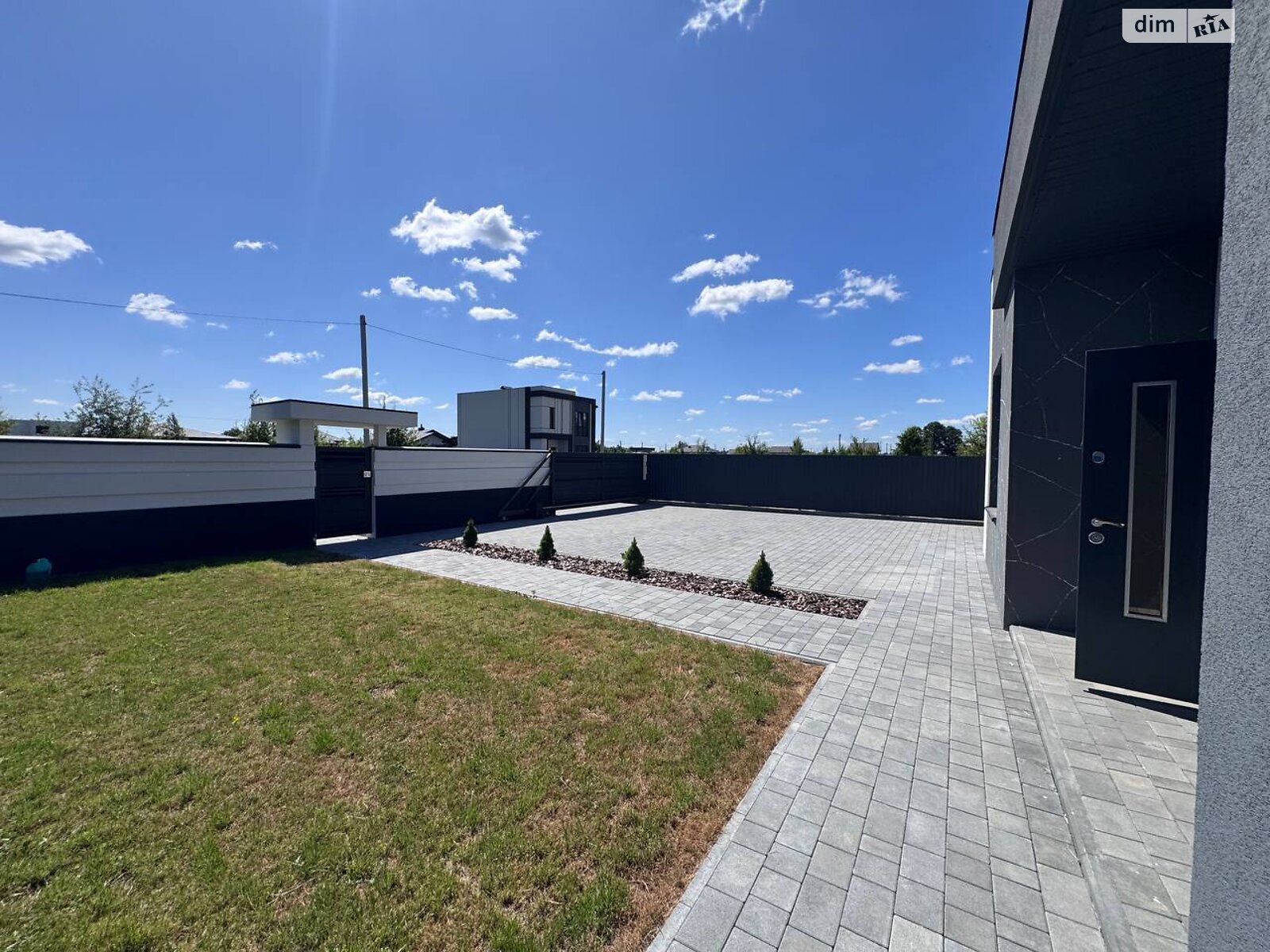 Обʼєкт нерухомості: 3 КІМ. БУДИНОК, ПЛОЩА - 108 м², ЦІНА - 129 000 $
, вул. Садова — HUBTRUST, Вінниця