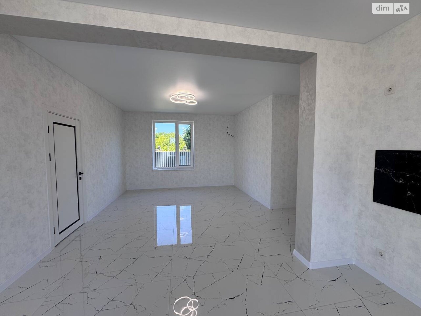 Обʼєкт нерухомості: 3 КІМ. БУДИНОК, ПЛОЩА - 108 м², ЦІНА - 129 000 $
, вул. Садова — HUBTRUST, Вінниця