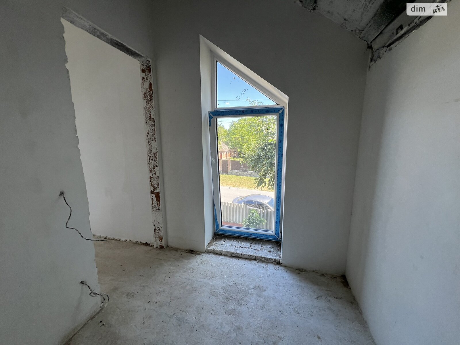 Обʼєкт нерухомості: 4 КІМ. БУДИНОК, ПЛОЩА - 120 м², ЦІНА - 84 999 $
, вул. Садова — HUBTRUST, Вінниця