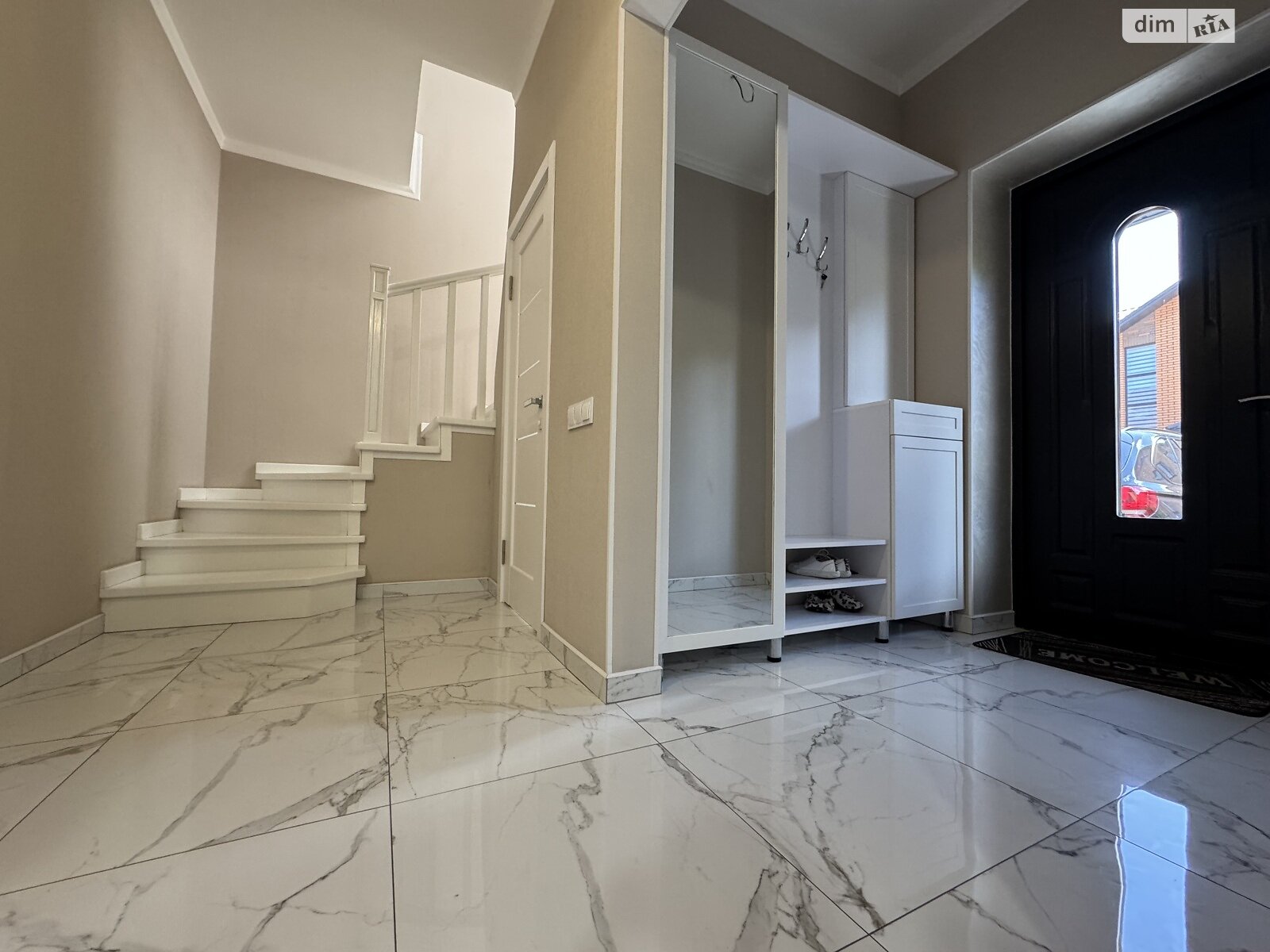 Обʼєкт нерухомості: 3 КІМ. ТАУНХАУС, ПЛОЩА - 109 м², ЦІНА - 142 000 $
, вул. Райдужна — HUBTRUST, Вінниця