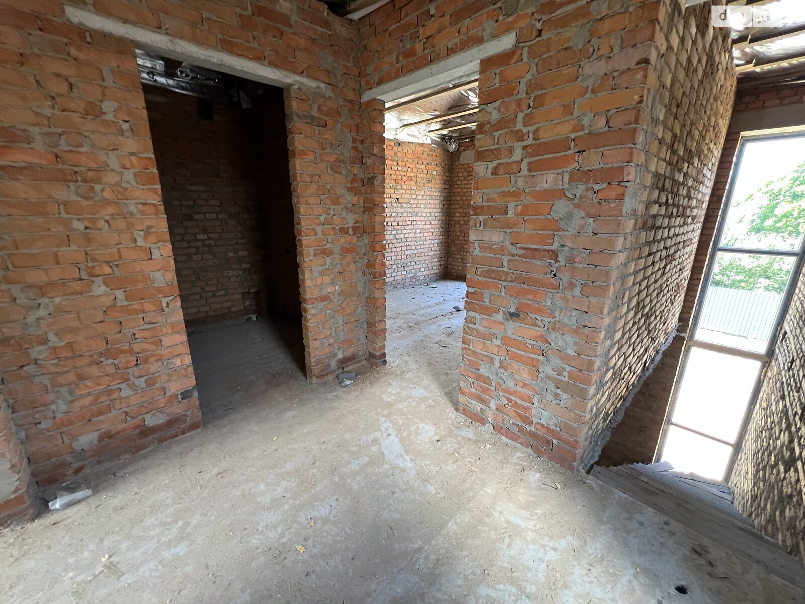 Обʼєкт нерухомості: 2 КІМ. ТАУНХАУС, ПЛОЩА - 90 м², ЦІНА - 55 990 $
, вул. Садова — HUBTRUST, Вінниця