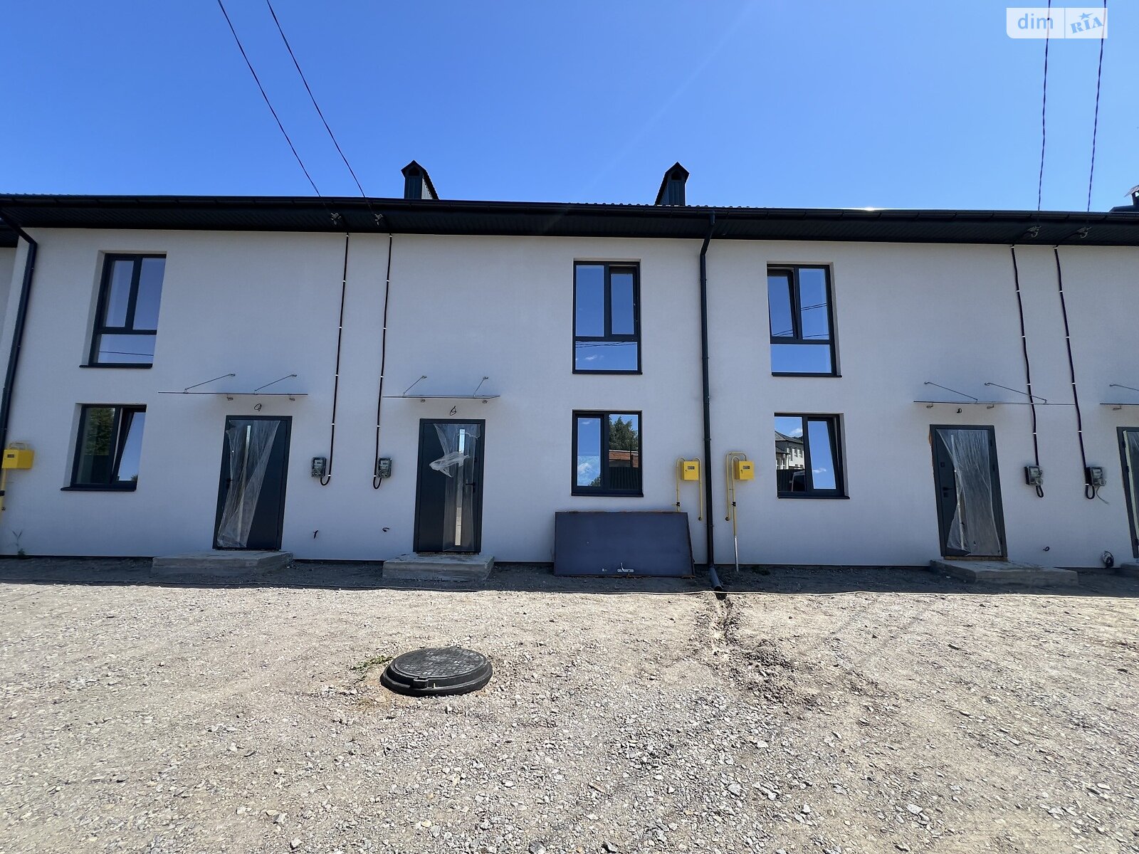 Обʼєкт нерухомості: 2 КІМ. ТАУНХАУС, ПЛОЩА - 70 м², ЦІНА - 44 999 $
, вул. Богдана Хмельницького — HUBTRUST, Вінниця