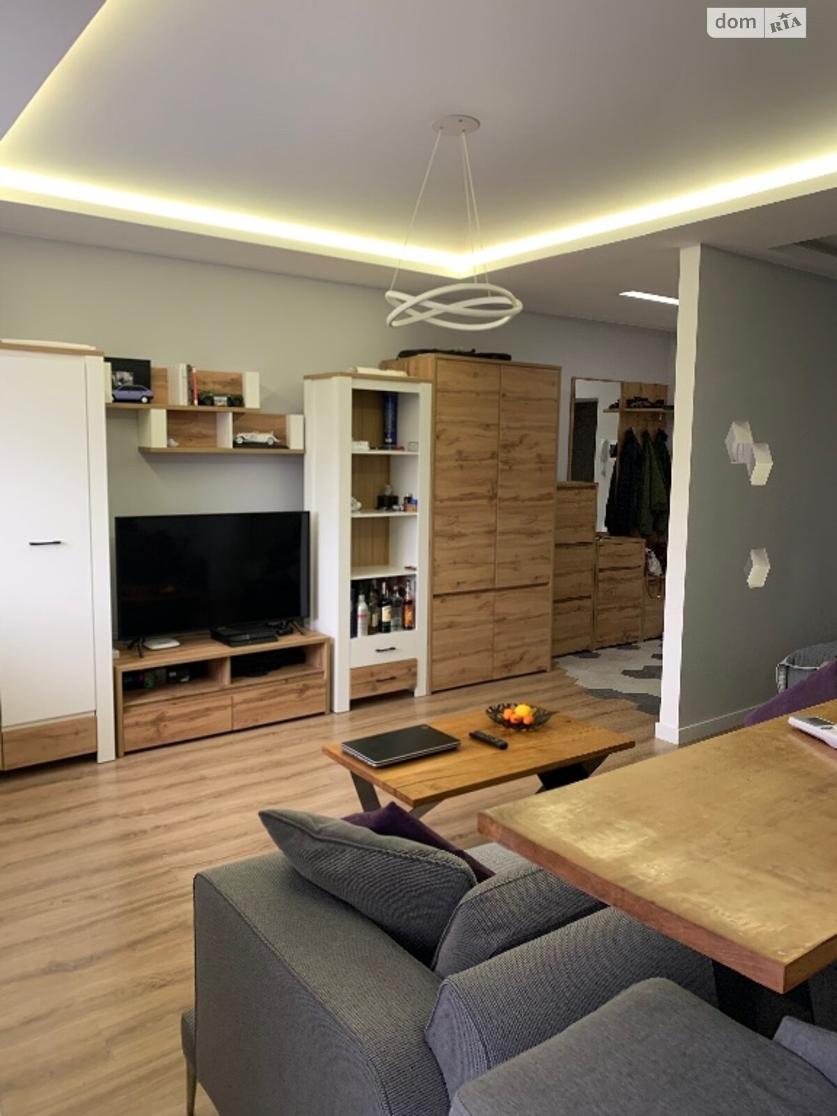 Обʼєкт нерухомості: 1 КІМ. КВАРТИРА, ПЛОЩА - 43 м², ЦІНА - 400 $
, вул. Князів Коріатовичів — HUBTRUST, Вінниця