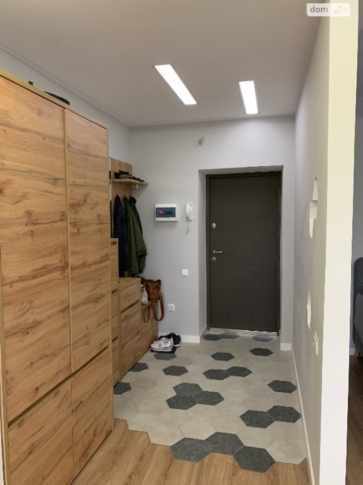 Обʼєкт нерухомості: 1 КІМ. КВАРТИРА, ПЛОЩА - 43 м², ЦІНА - 400 $
, вул. Князів Коріатовичів — HUBTRUST, Вінниця