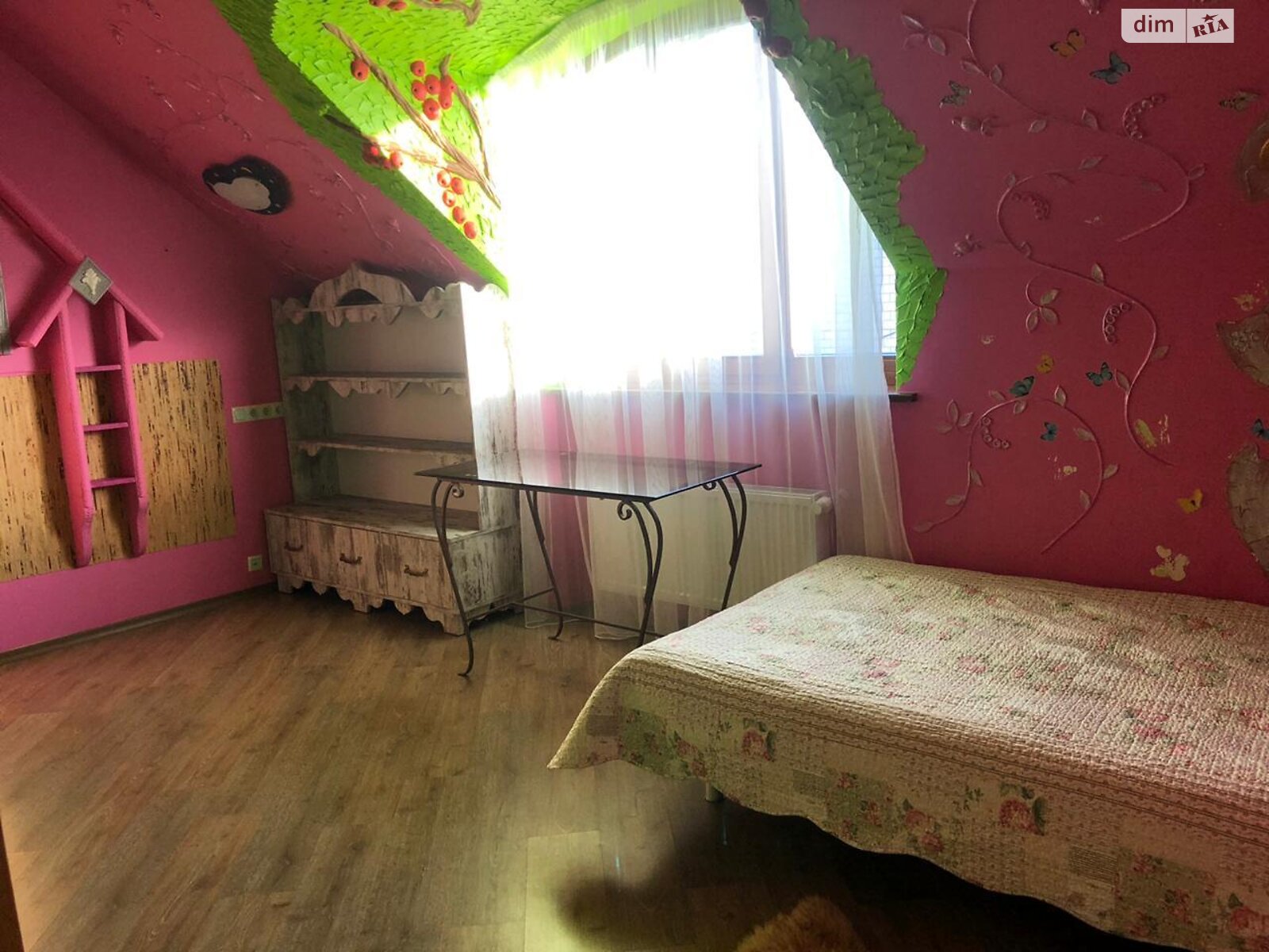 Обʼєкт нерухомості: 5 КІМ. БУДИНОК, ПЛОЩА - 350 м², ЦІНА - 2 000 $
, вул. Молодіжна — HUBTRUST, Вінниця