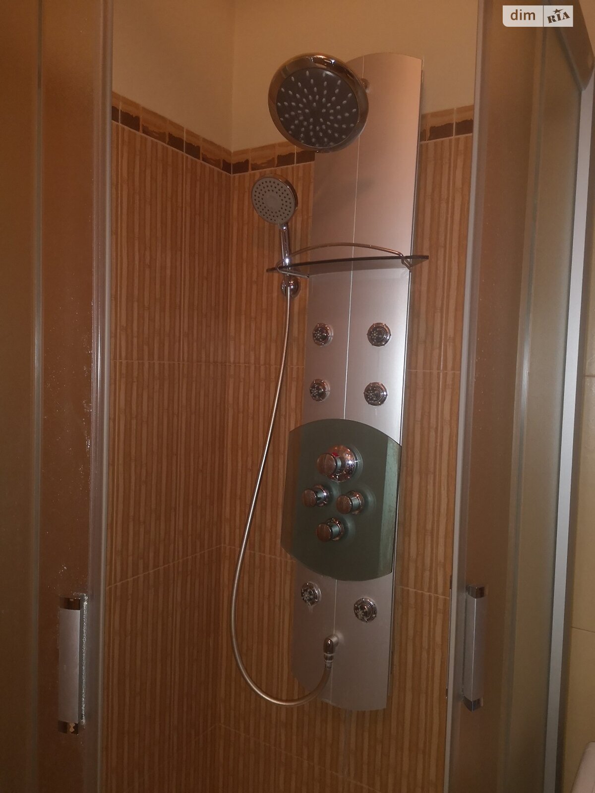 Обʼєкт нерухомості: КІМНАТА, ПЛОЩА - 120.6 м², ЦІНА - 6 100 $
, вул. Пирогова — HUBTRUST, Вінниця