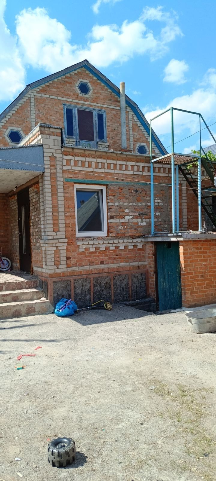 Обʼєкт нерухомості: 7 КІМ.  БУДИНОК ПЛОЩА – 100 м², ЦІНА – 88 000$, РАЙОН: Якушинці — HUBTRUST, Вінниця