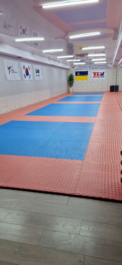 ПЛОЩА - 124 м², ЦІНА - 10 $
