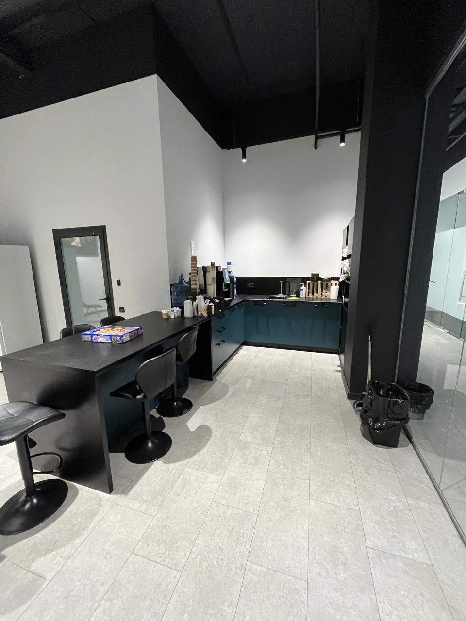 Обʼєкт нерухомості: ПЛОЩА - 260 м², ЦІНА - 450 $
 — HUBTRUST, Вінниця