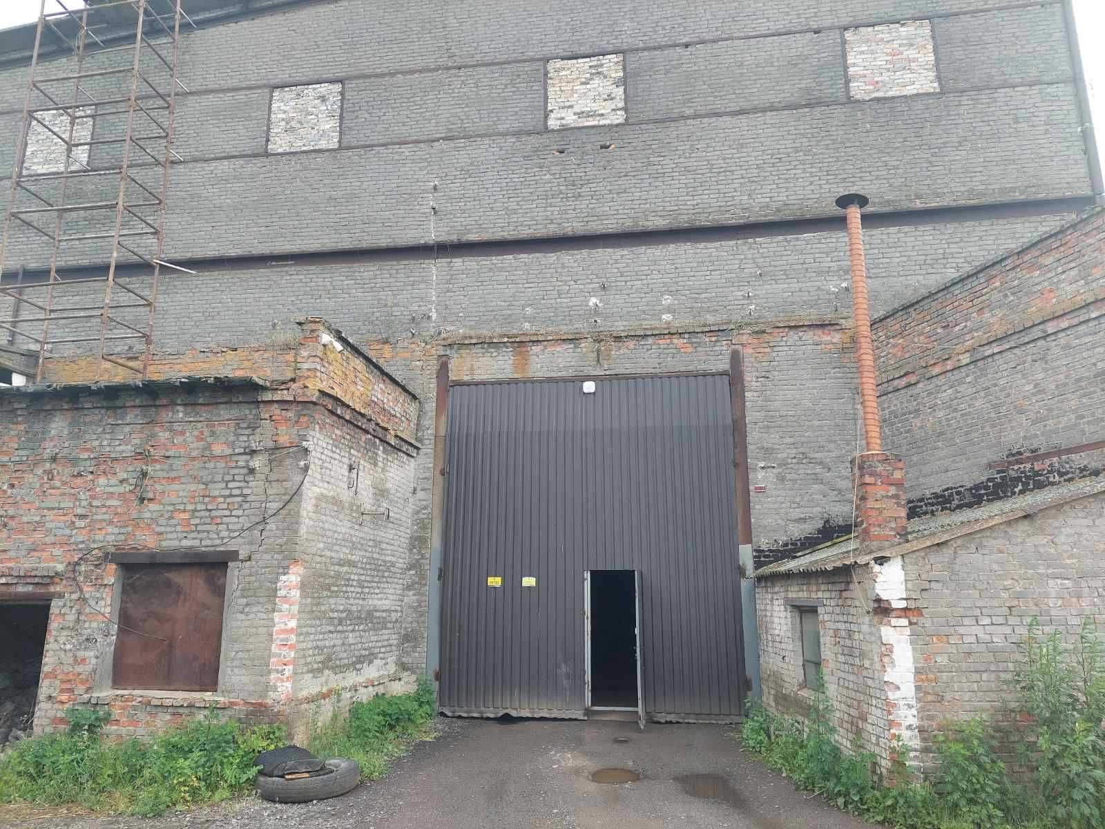 ПЛОЩА - 2139 м², ЦІНА - 3 073 $
