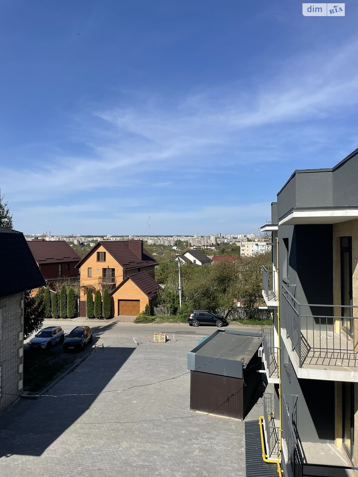 Обʼєкт нерухомості: 1 КІМ. КВАРТИРА, ПЛОЩА - 46 м², ЦІНА - 45 500 $
, 4-й пров. Леоніда Каденюка(Комарова) — HUBTRUST, Вінниця