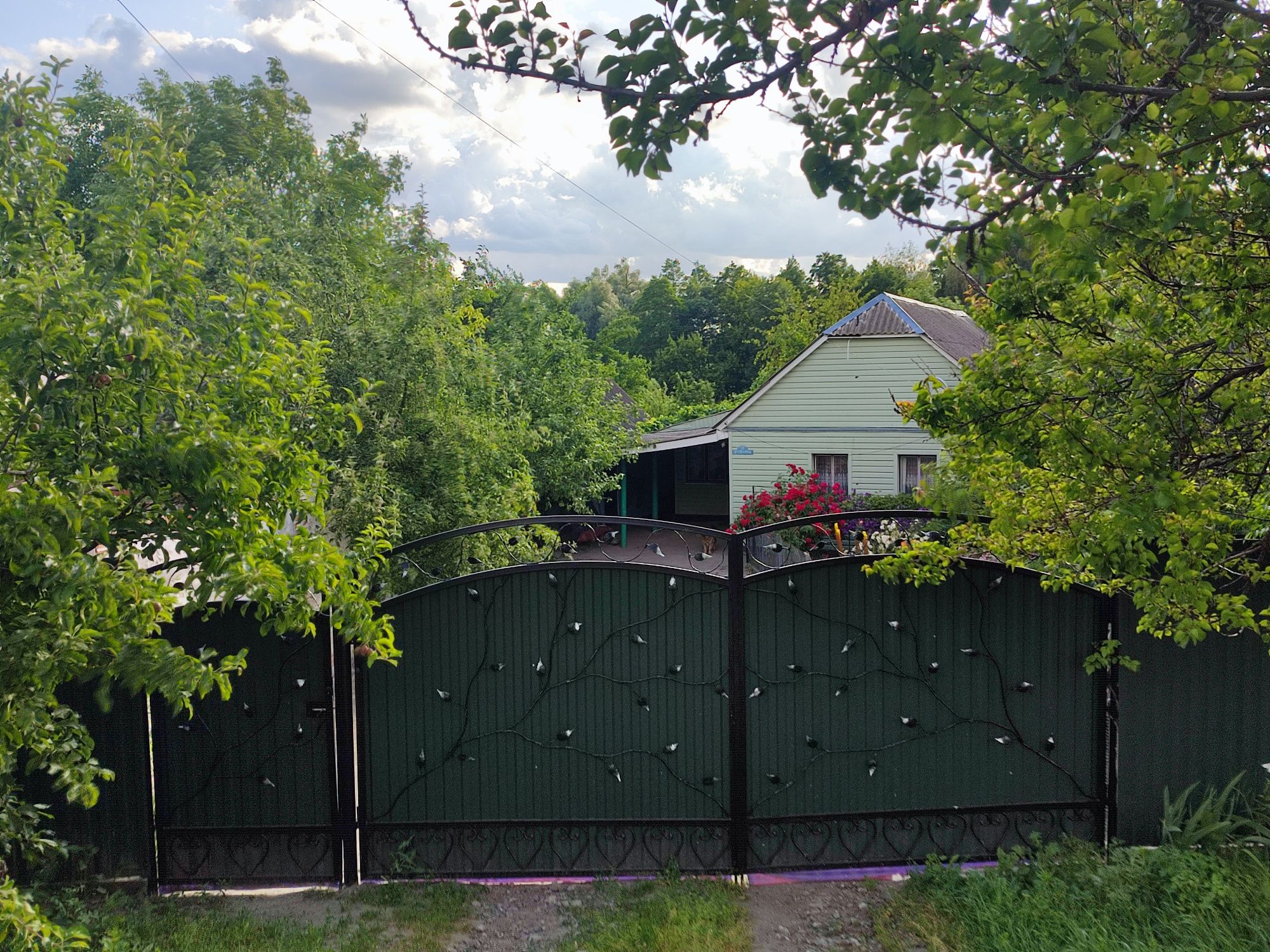 4 КІМ. БУДИНОК, ПЛОЩА - 108 м², ЦІНА - 16 000 $
