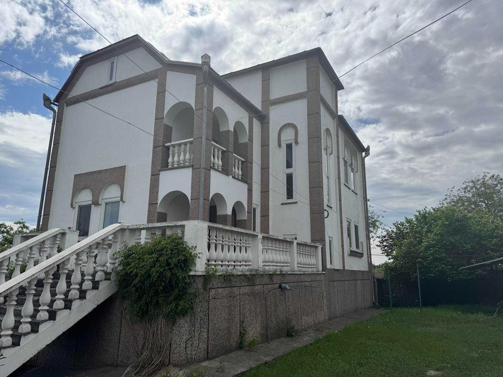Обʼєкт нерухомості: 5 КІМ. БУДИНОК, ПЛОЩА - 231.2 м², ЦІНА - 140 000 $
 — HUBTRUST, Вінниця