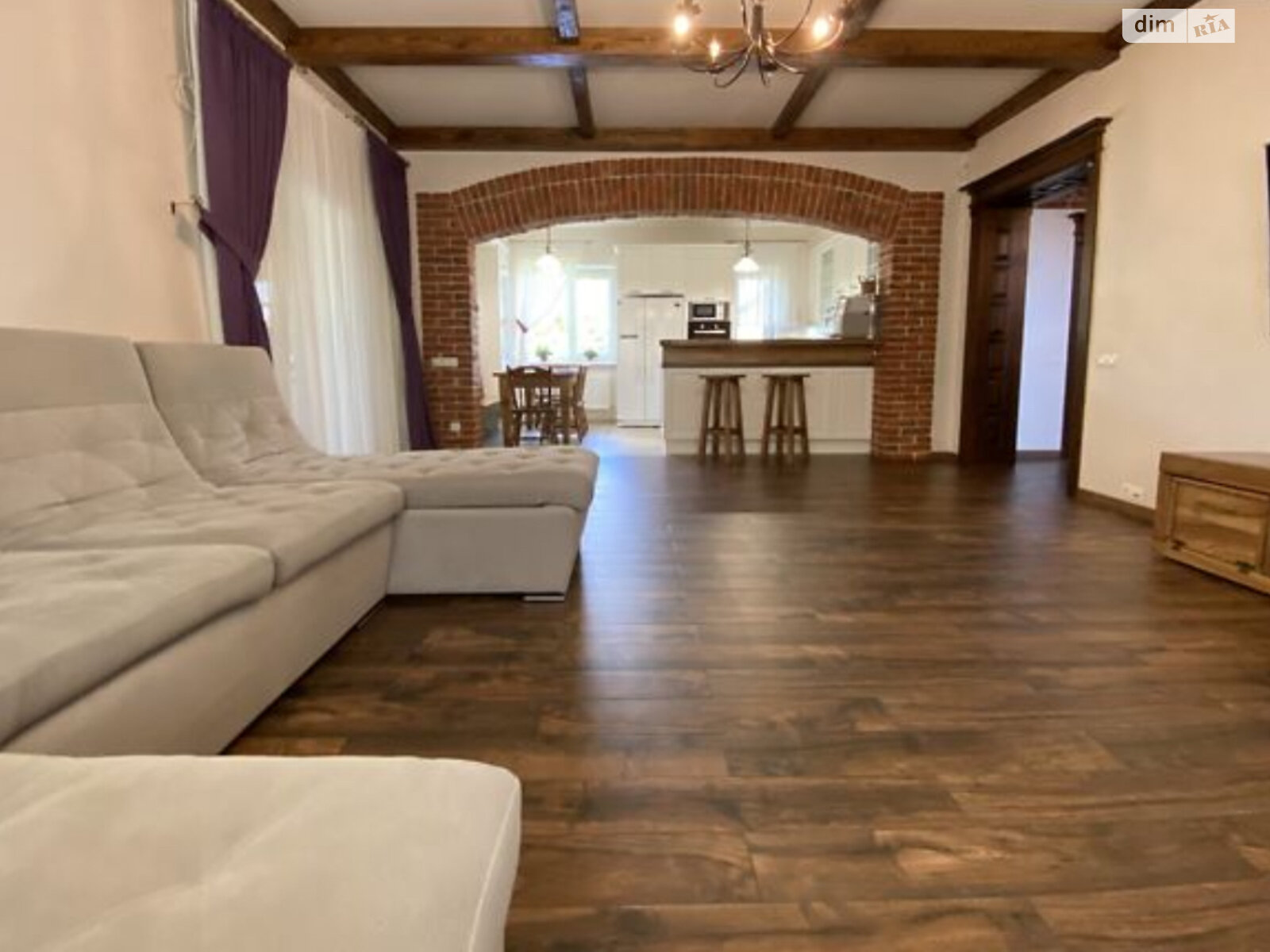 Обʼєкт нерухомості: 7 КІМ. БУДИНОК, ПЛОЩА - 236 м², ЦІНА - 399 000 $
, вул. Синьоводська(Маяковського) — HUBTRUST, Вінниця