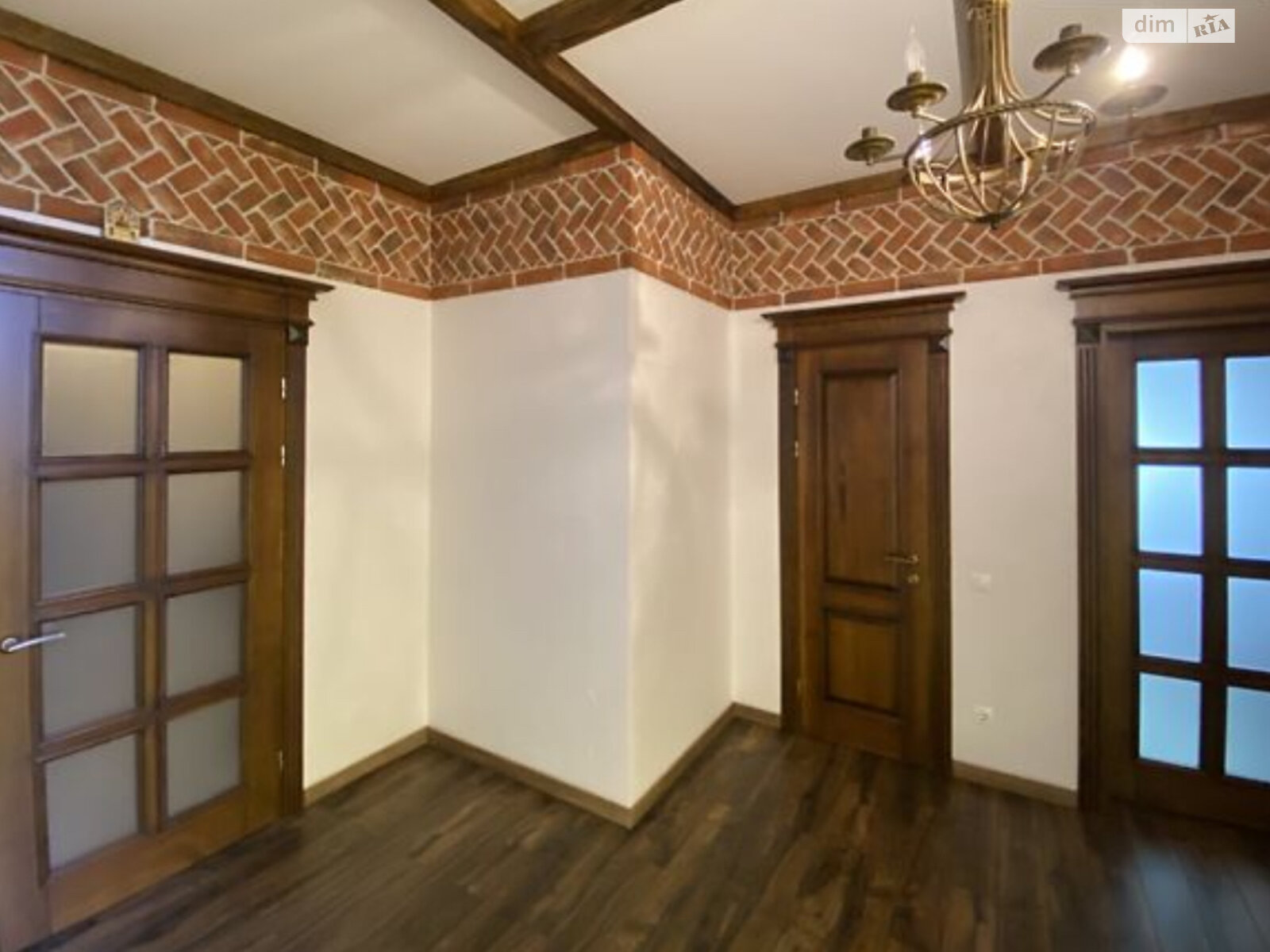 Обʼєкт нерухомості: 7 КІМ. БУДИНОК, ПЛОЩА - 236 м², ЦІНА - 399 000 $
, вул. Синьоводська(Маяковського) — HUBTRUST, Вінниця