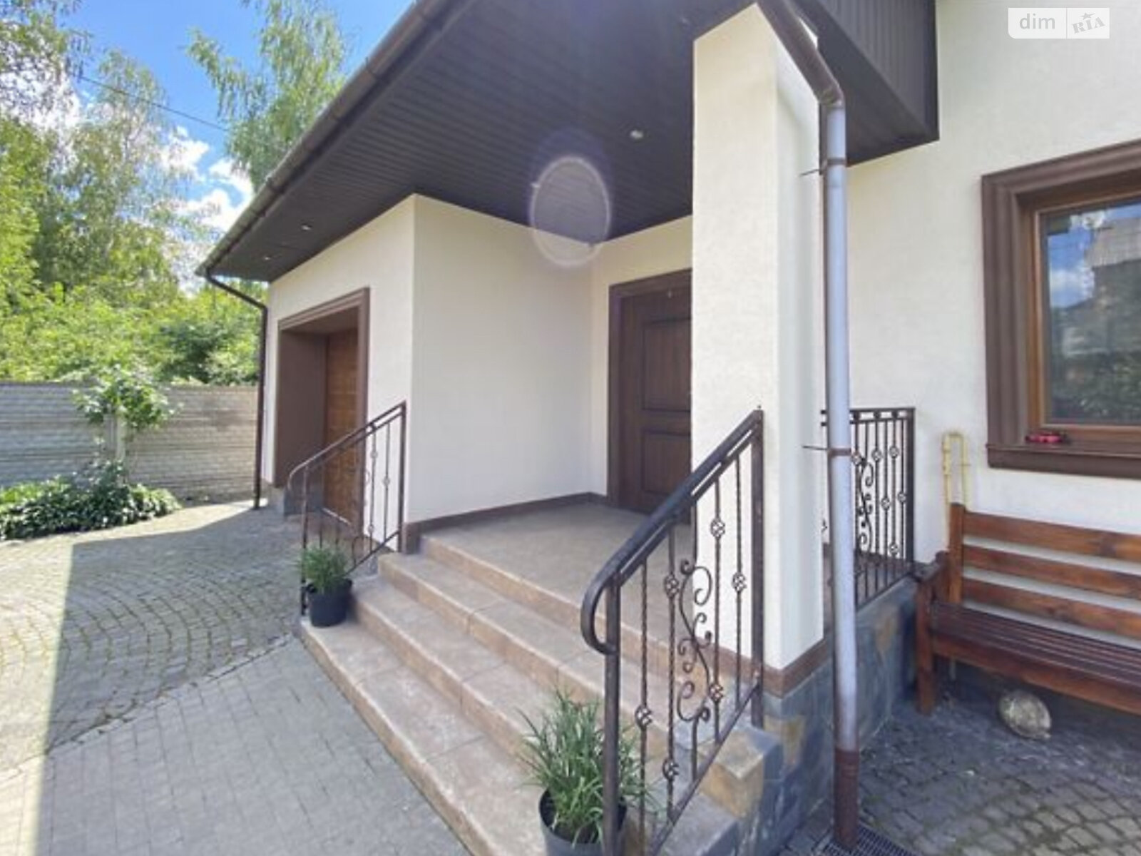 Обʼєкт нерухомості: 7 КІМ. БУДИНОК, ПЛОЩА - 236 м², ЦІНА - 399 000 $
, вул. Синьоводська(Маяковського) — HUBTRUST, Вінниця