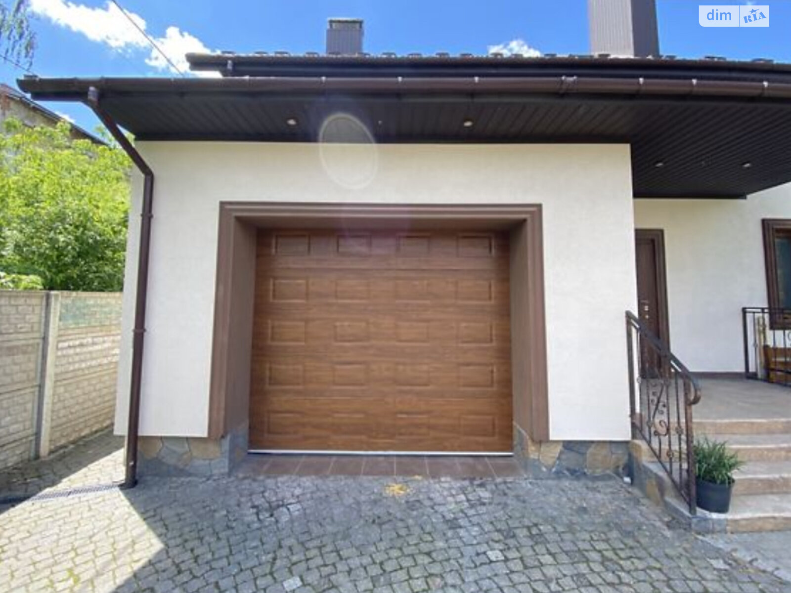 Обʼєкт нерухомості: 7 КІМ. БУДИНОК, ПЛОЩА - 236 м², ЦІНА - 399 000 $
, вул. Синьоводська(Маяковського) — HUBTRUST, Вінниця