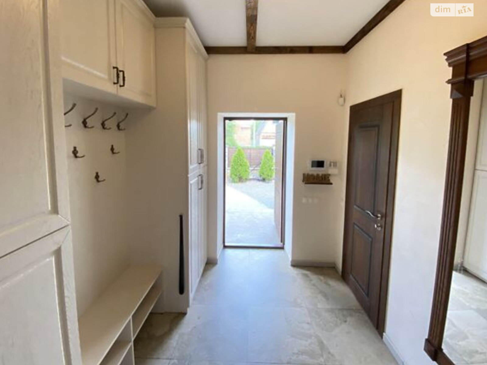 Обʼєкт нерухомості: 7 КІМ. БУДИНОК, ПЛОЩА - 236 м², ЦІНА - 399 000 $
, вул. Синьоводська(Маяковського) — HUBTRUST, Вінниця