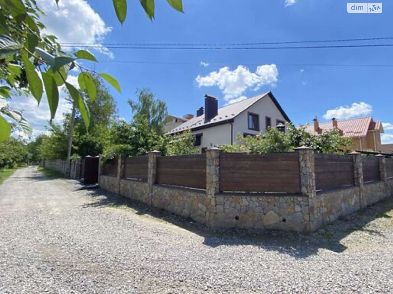 Обʼєкт нерухомості: 7 КІМ. БУДИНОК, ПЛОЩА - 236 м², ЦІНА - 399 000 $
, вул. Синьоводська(Маяковського) — HUBTRUST, Вінниця