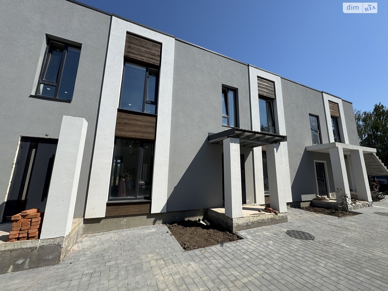 Обʼєкт нерухомості: 4 КІМ. ТАУНХАУС, ПЛОЩА - 120 м², ЦІНА - 132 000 $
, вул. Подільська — HUBTRUST, Вінниця
