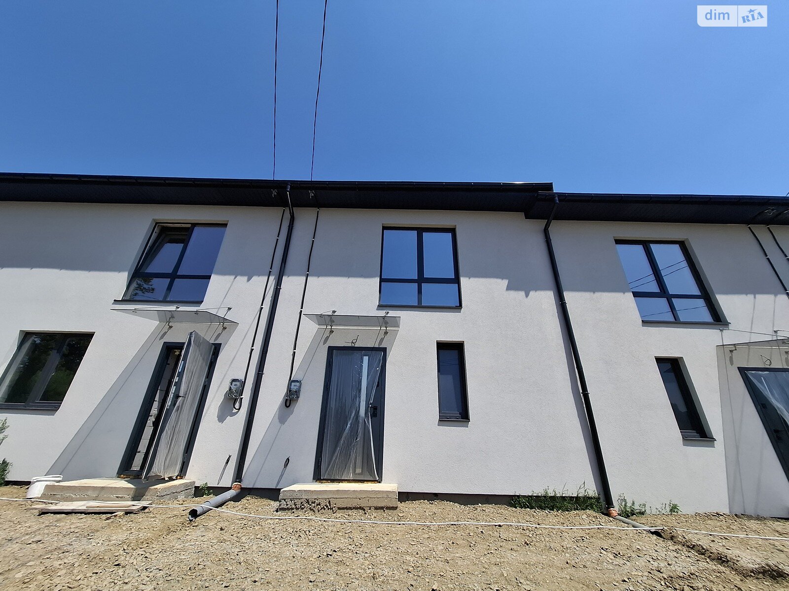 3 КІМ. ТАУНХАУС, ПЛОЩА - 90 м², ЦІНА - 57 000 $
