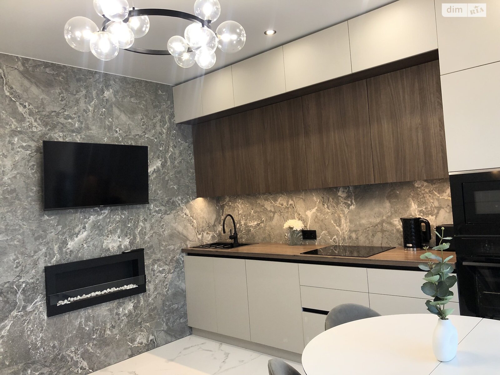 Обʼєкт нерухомості: 2 КІМ. ТАУНХАУС, ПЛОЩА - 85 м², ЦІНА - 115 000 $
 — HUBTRUST, Вінниця