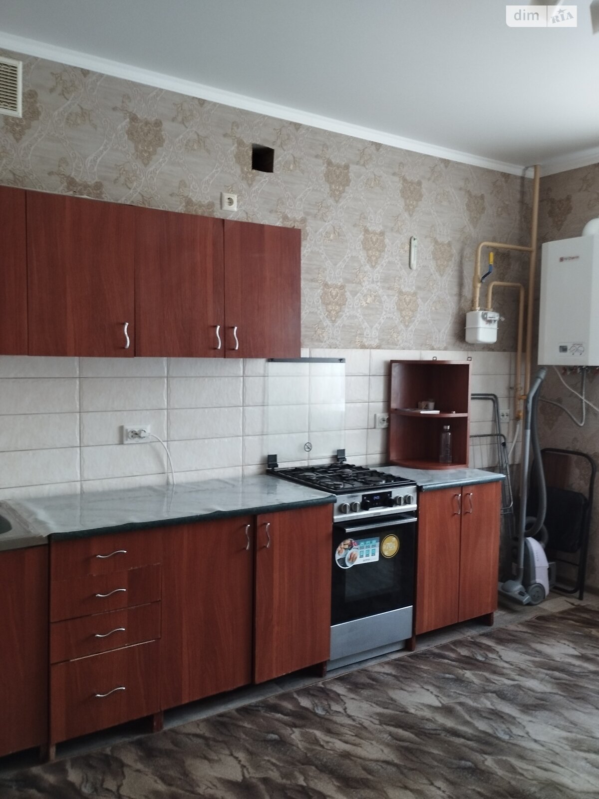 Обʼєкт нерухомості: 1 КІМ. КВАРТИРА, ПЛОЩА - 41 м², ЦІНА - 9 000 $
, вул. Алеї — HUBTRUST, Вінниця