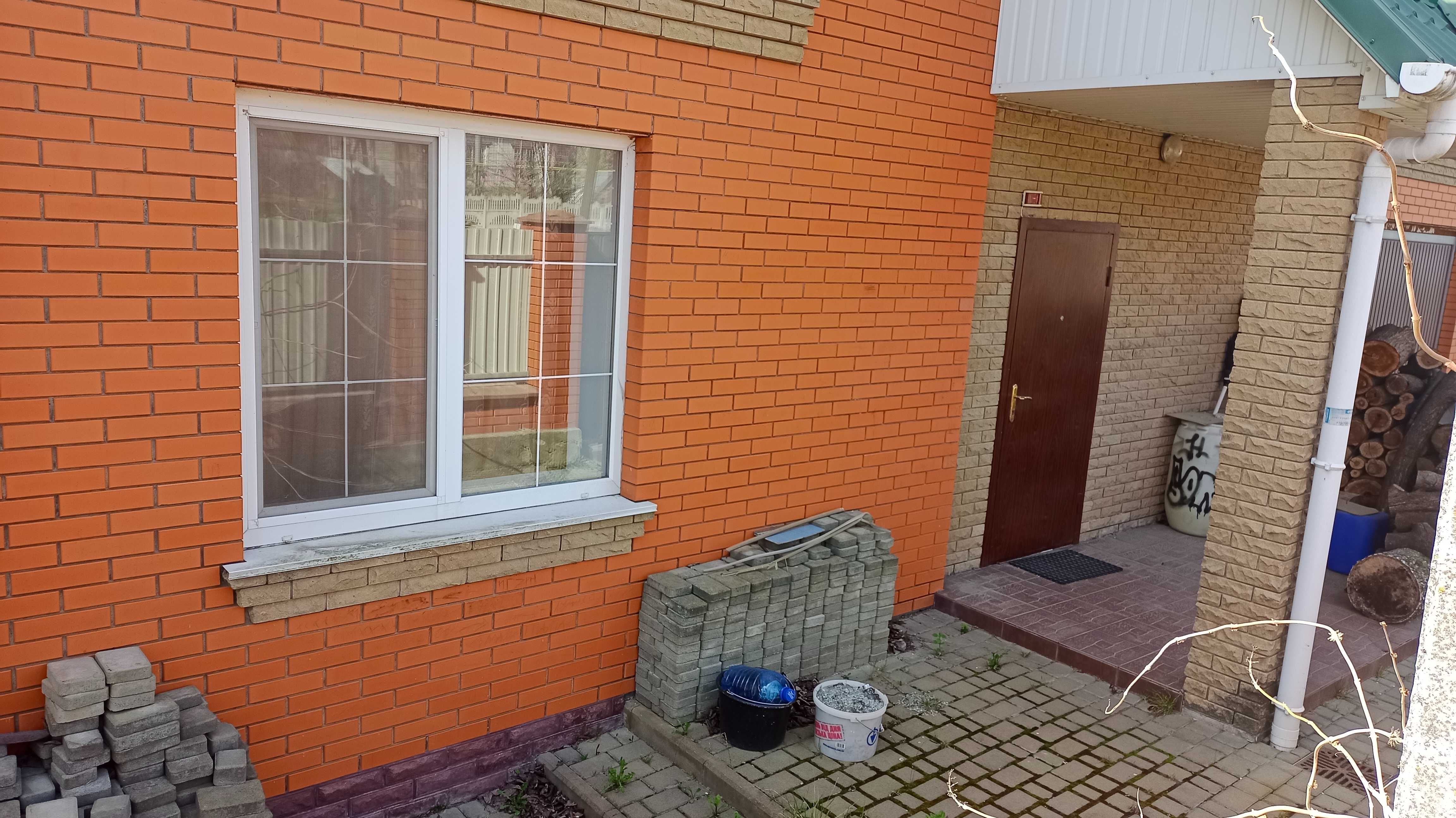 Обʼєкт нерухомості: 5 КІМ.  БУДИНОК ПЛОЩА – 229 м², ЦІНА – 145 000$, РАЙОН: Старе місто — HUBTRUST, Вінниця