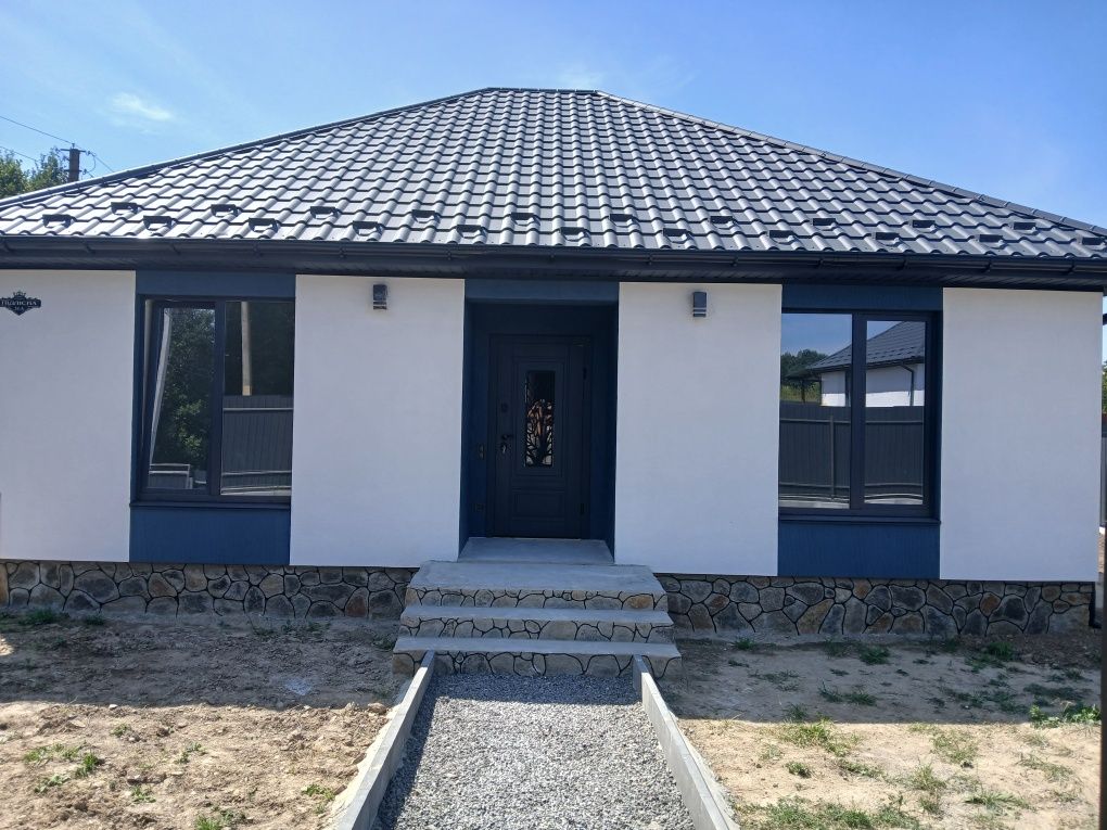 3 КІМ. БУДИНОК, ПЛОЩА - 84 м², ЦІНА - 76 000 $
