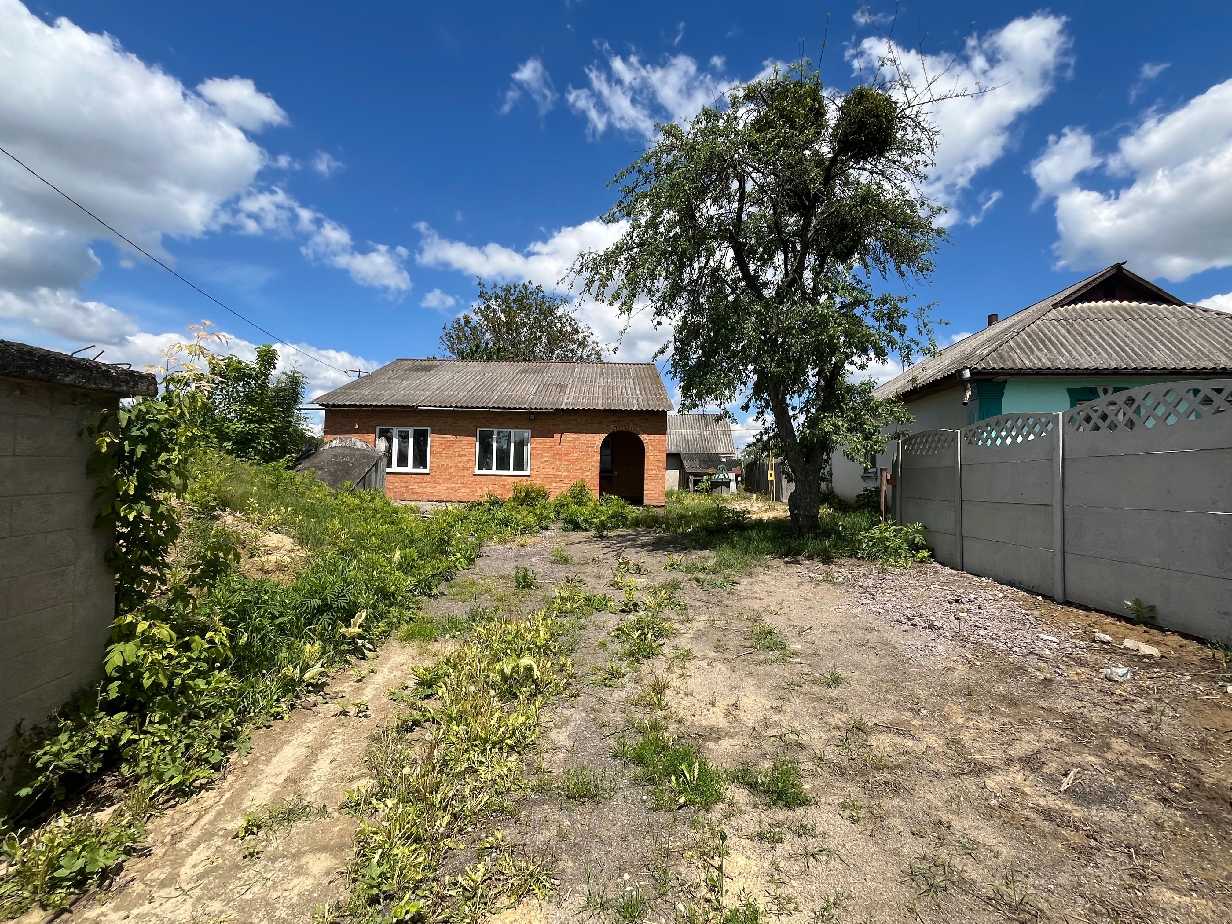 4 КІМ. БУДИНОК, ПЛОЩА - 48 м², ЦІНА - 13 500 $
