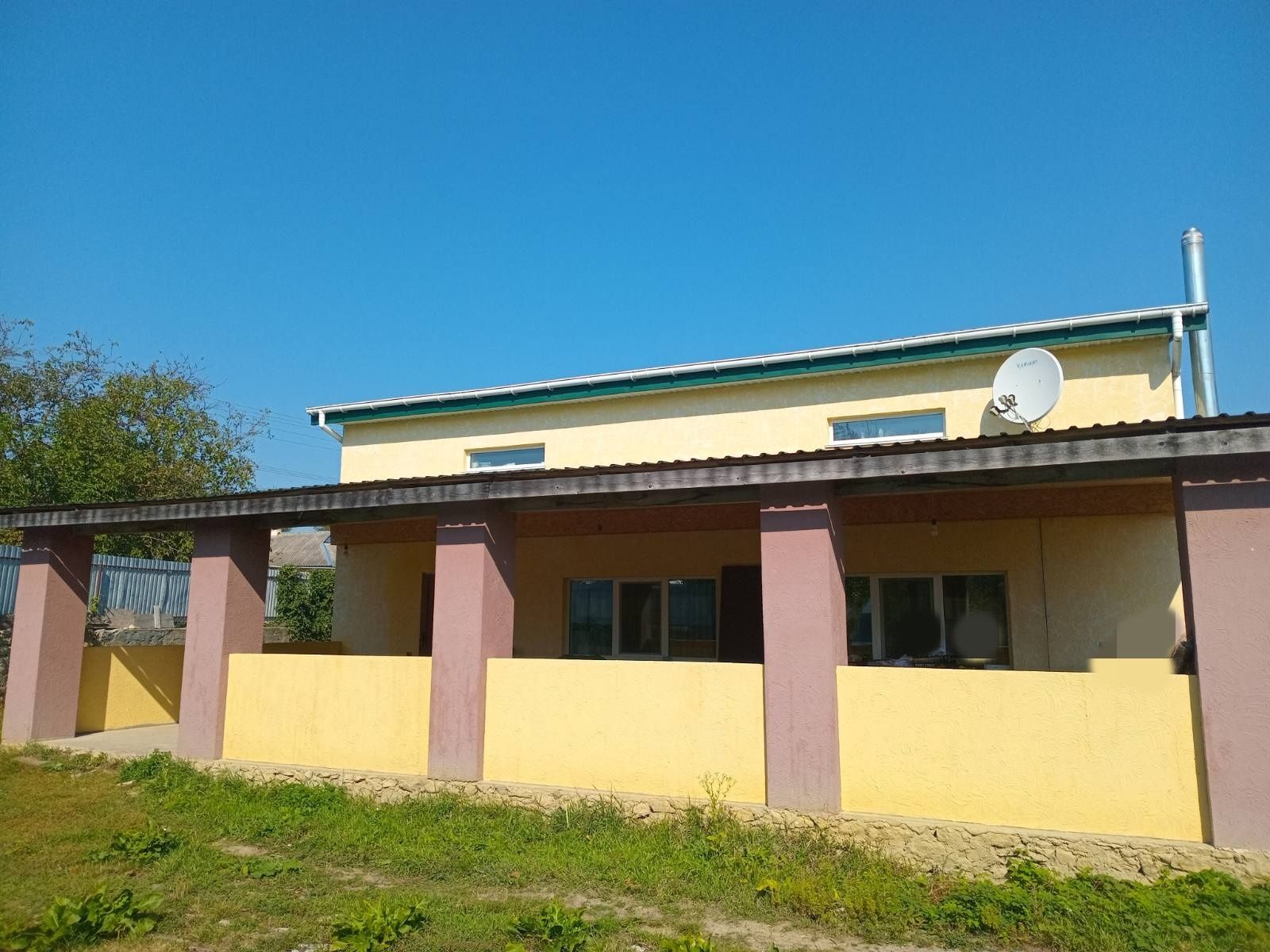 7 КІМ. БУДИНОК, ПЛОЩА - 240 м², ЦІНА - 35 000 $
