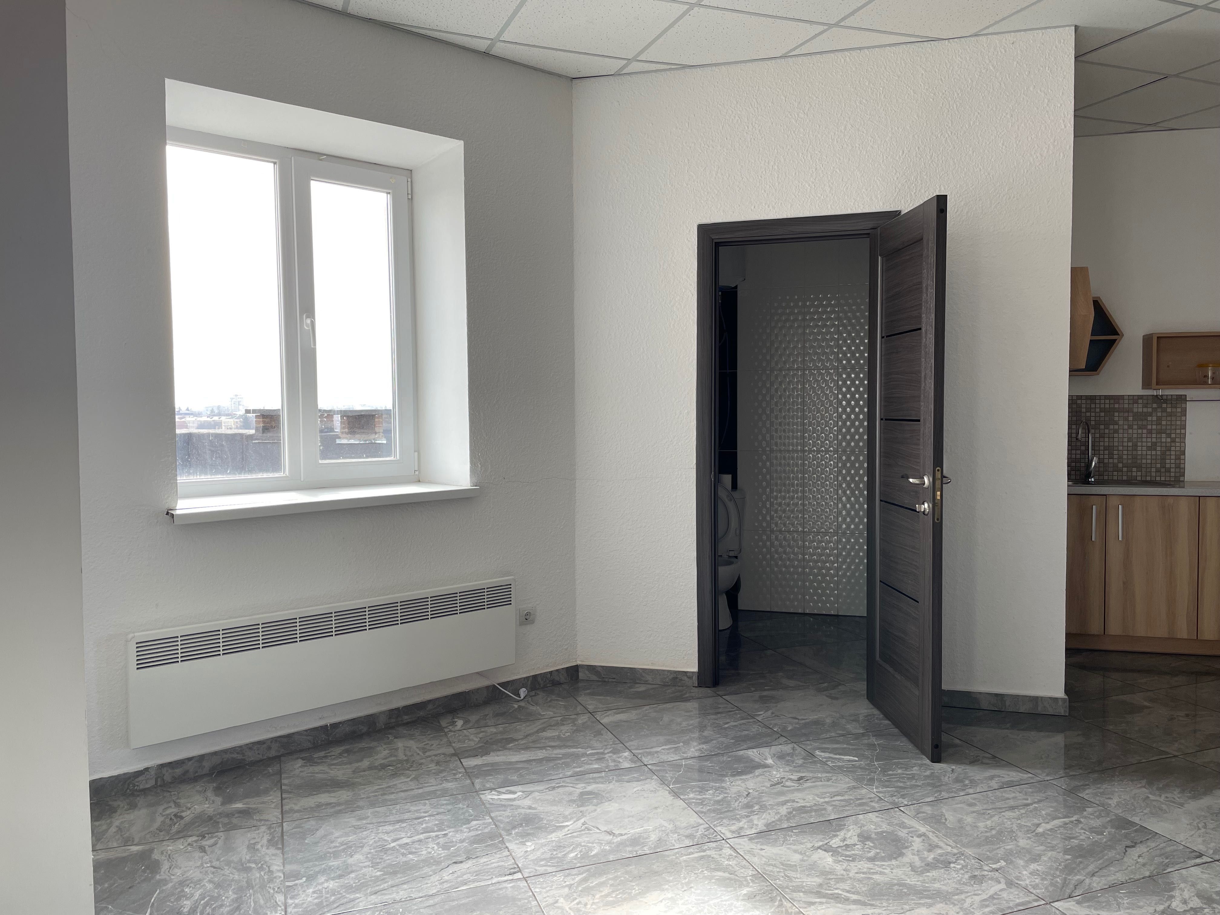 ПЛОЩА - 208.6 м², ЦІНА - 1 439 $
