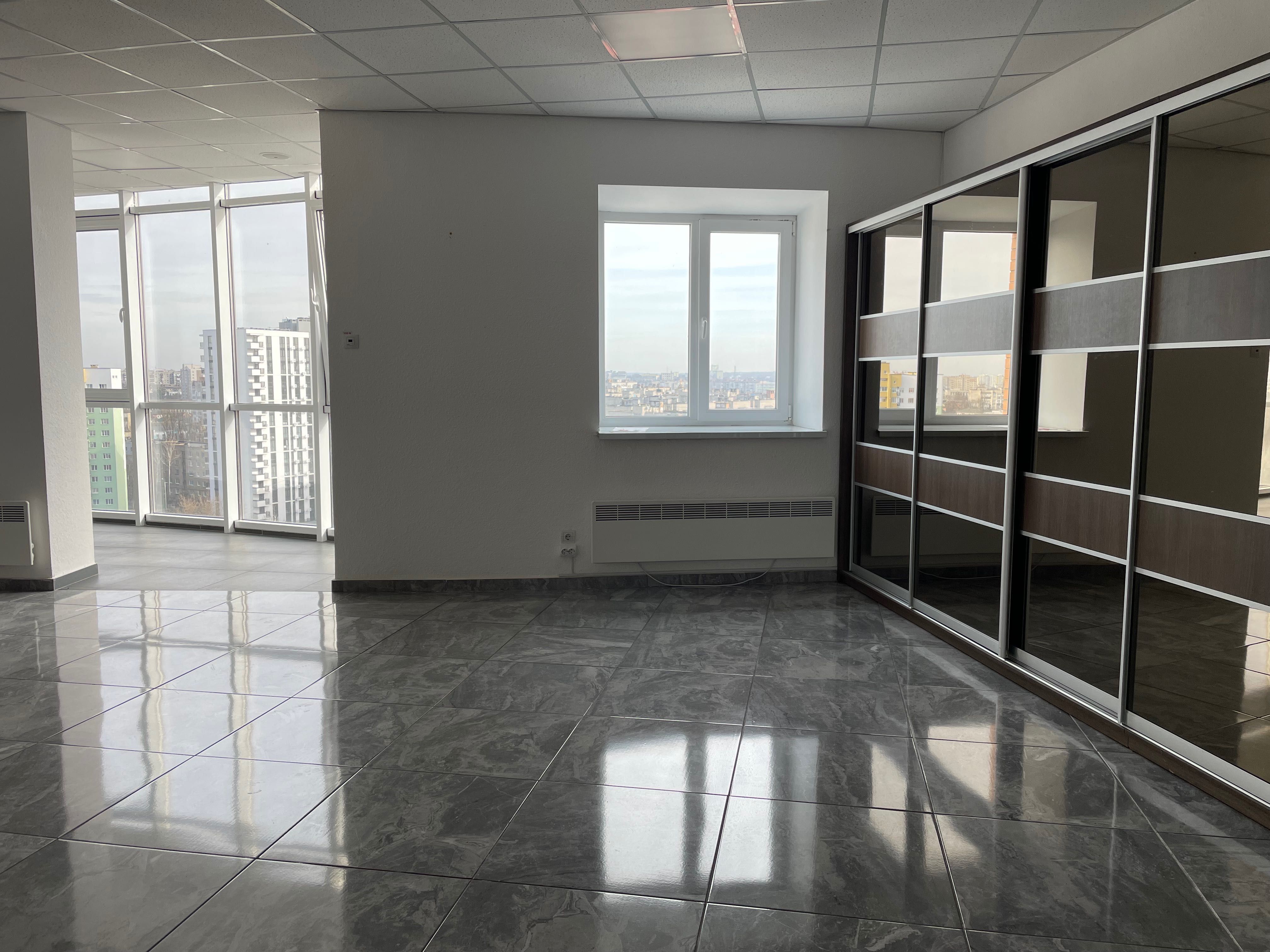 Обʼєкт нерухомості: ПЛОЩА - 208.6 м², ЦІНА - 1 439 $
 — HUBTRUST, Вінниця