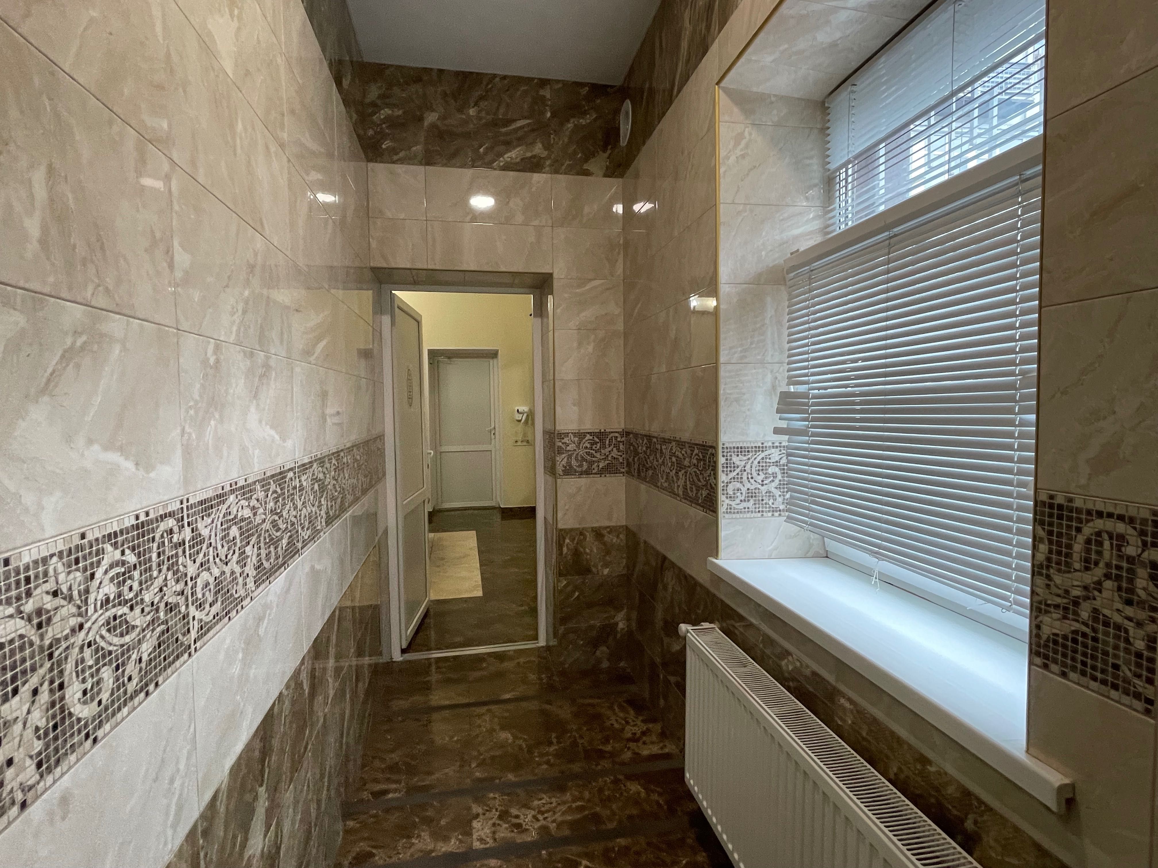Обʼєкт нерухомості: ПЛОЩА - 250 м², ЦІНА - 2 398 $
 — HUBTRUST, Вінниця