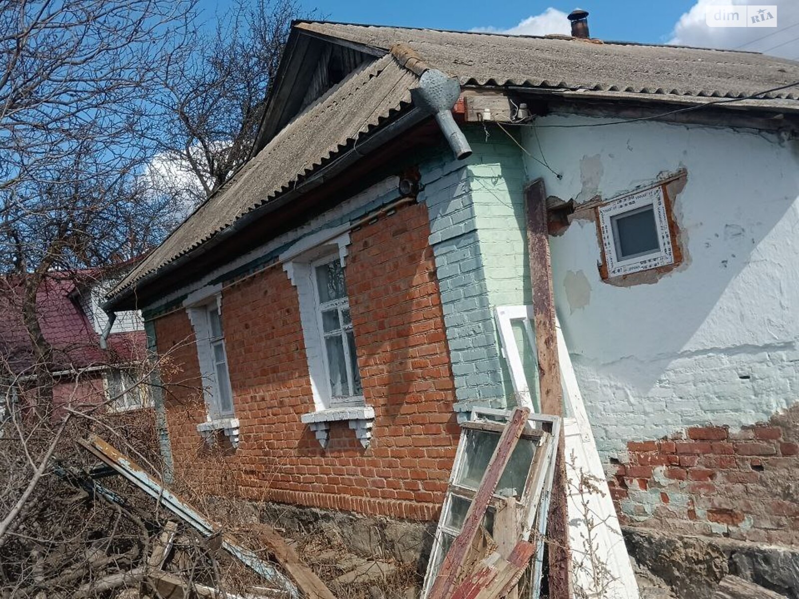 Обʼєкт нерухомості: 3 КІМ. БУДИНОК, ПЛОЩА - 65 м², ЦІНА - 8 000 $
, вул. Жовтнева(Жовтневої революції) — HUBTRUST, Вінниця