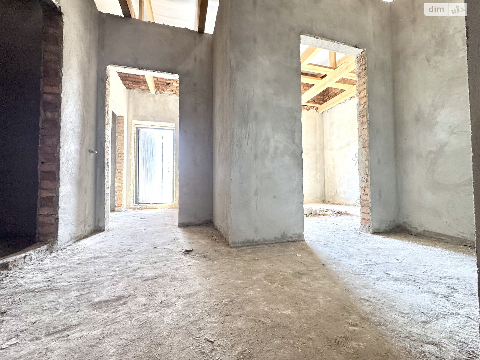Обʼєкт нерухомості: 2 КІМ. ТАУНХАУС, ПЛОЩА - 75 м², ЦІНА - 45 999 $
 — HUBTRUST, Вінниця