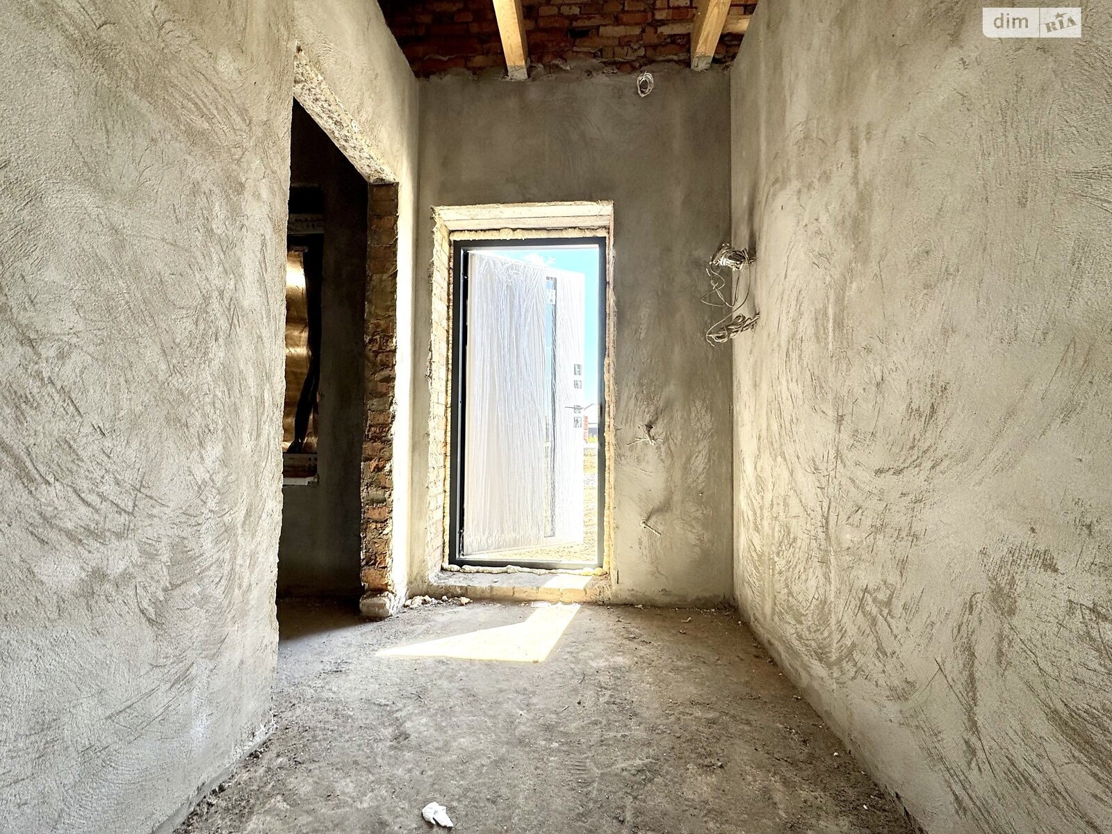 Обʼєкт нерухомості: 2 КІМ. ТАУНХАУС, ПЛОЩА - 75 м², ЦІНА - 45 999 $
 — HUBTRUST, Вінниця