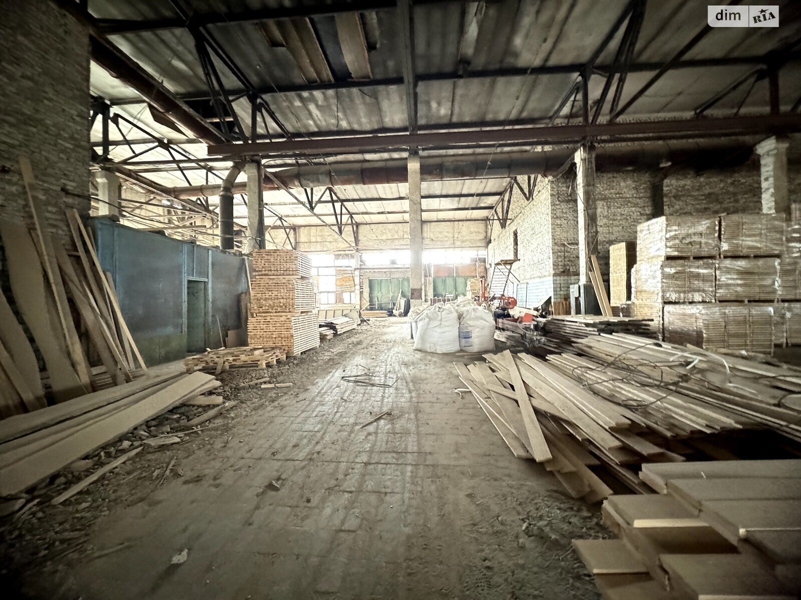 Обʼєкт нерухомості: ПЛОЩА - 5861 м², ЦІНА - 490 000 $
, вул. Соборна(Леніна) — HUBTRUST, Вінниця