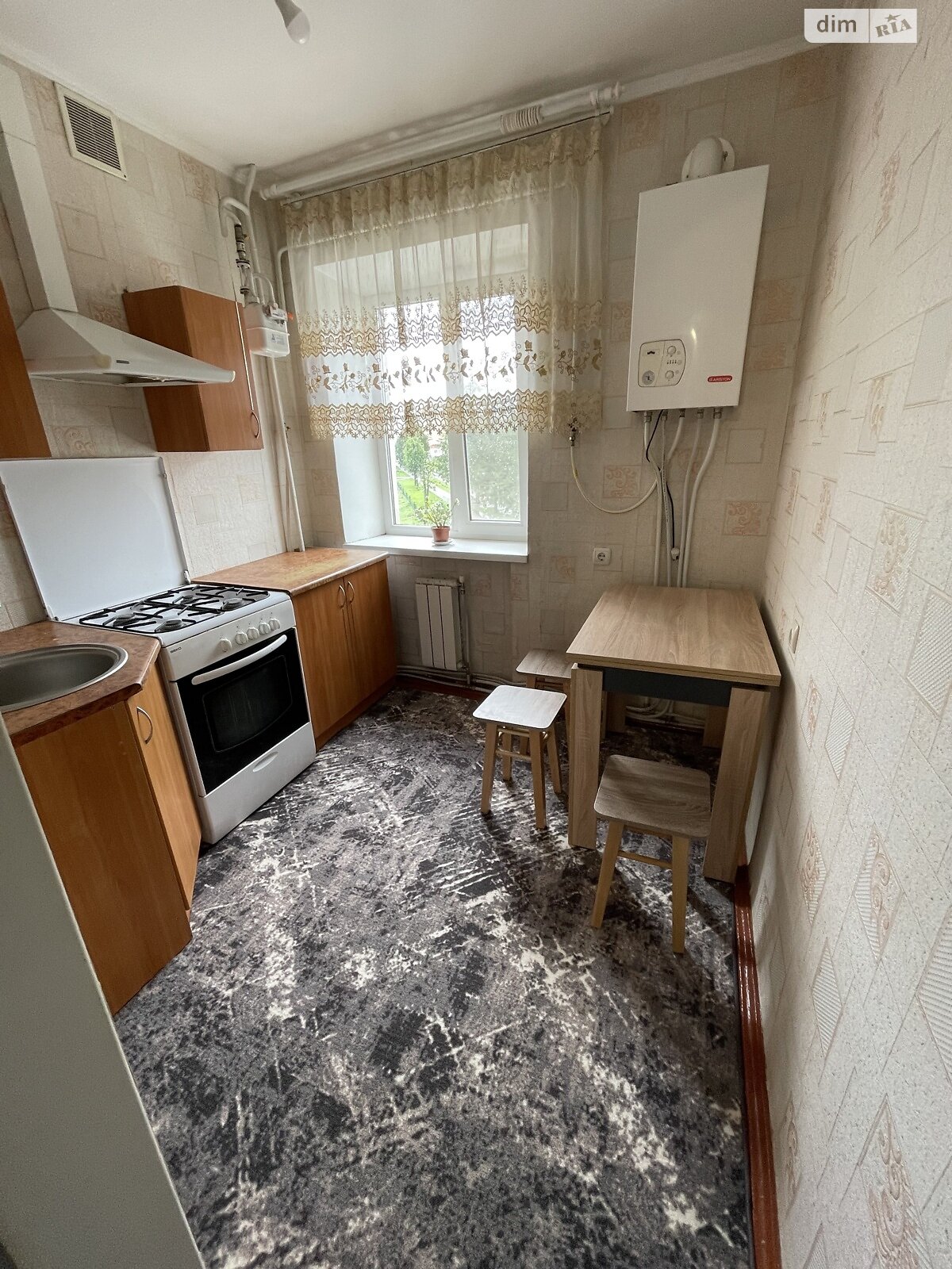 Обʼєкт нерухомості: 1 КІМ. КВАРТИРА, ПЛОЩА - 33 м², ЦІНА - 6 000 $
, вул. Героїв Майдану(Пролетарська) — HUBTRUST, Вінниця