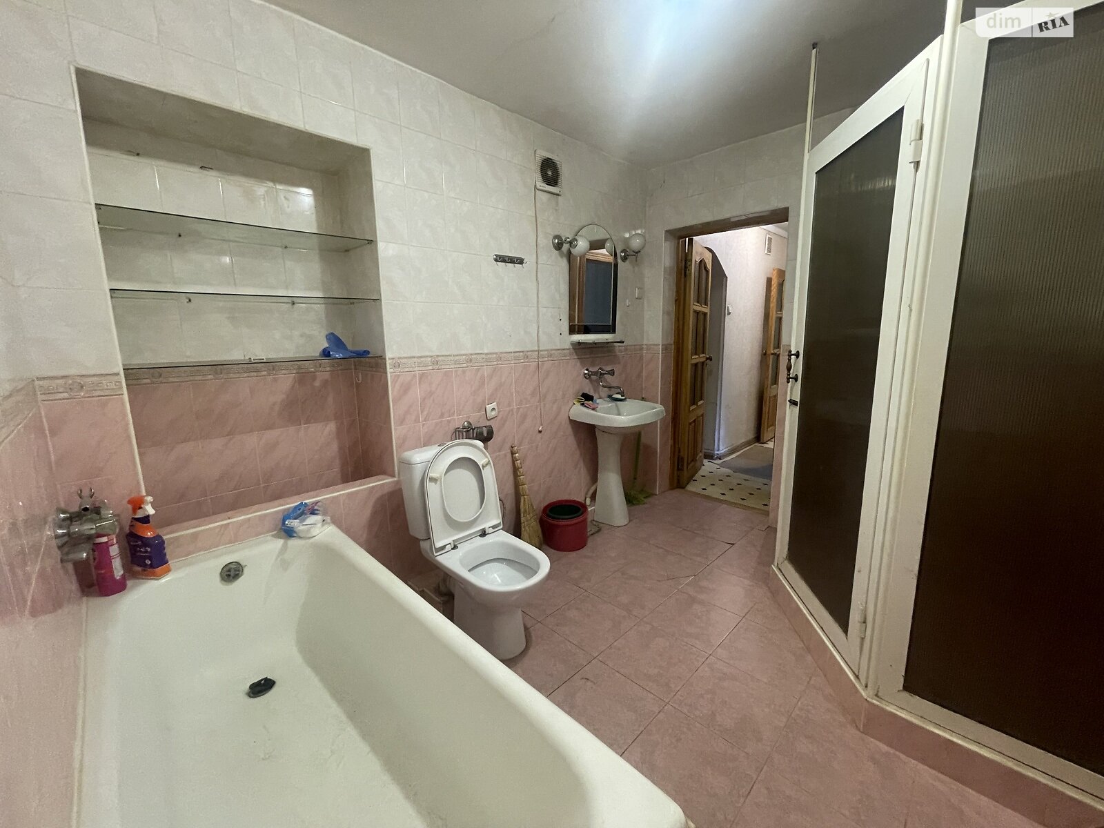 Обʼєкт нерухомості: ПЛОЩА - 49 м², ЦІНА - 10 000 $
, вул. Стрілецька — HUBTRUST, Вінниця