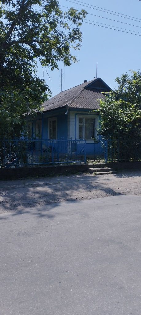 3 КІМ. БУДИНОК, ПЛОЩА - 1234 м², ЦІНА - 30 000 $
