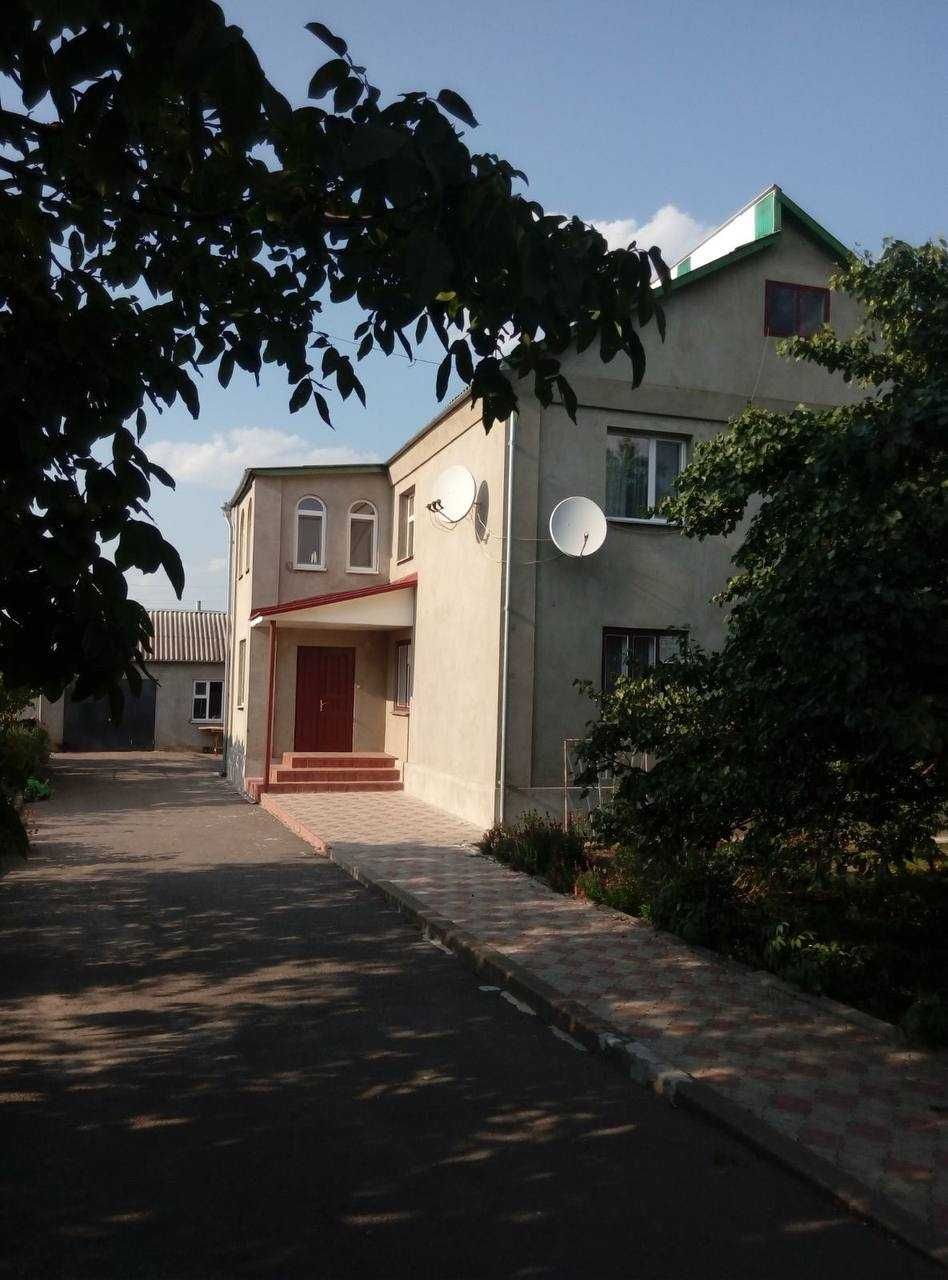 7 КІМ. БУДИНОК, ПЛОЩА - 225.6 м², ЦІНА - 65 000 $
