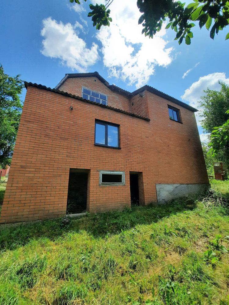 4 КІМ. БУДИНОК, ПЛОЩА - 140 м², ЦІНА - 38 000 $
