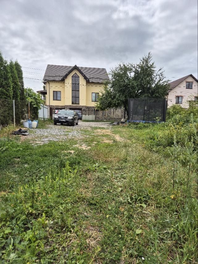 ПЛОЩА - 6 CОТ., ЦІНА - 55 000 $
