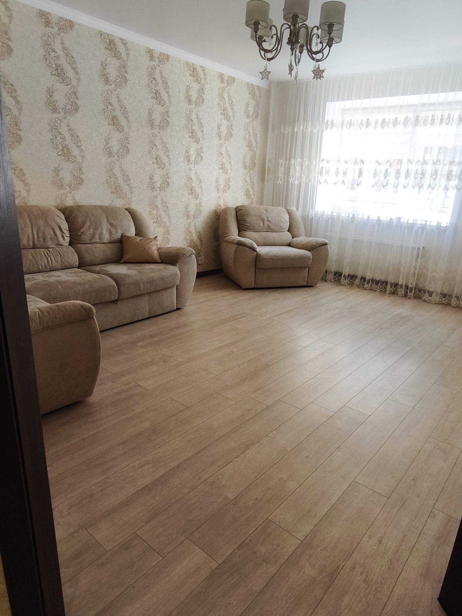 2 КІМ. КВАРТИРА, ПЛОЩА - 70 м², ЦІНА - 527 $
