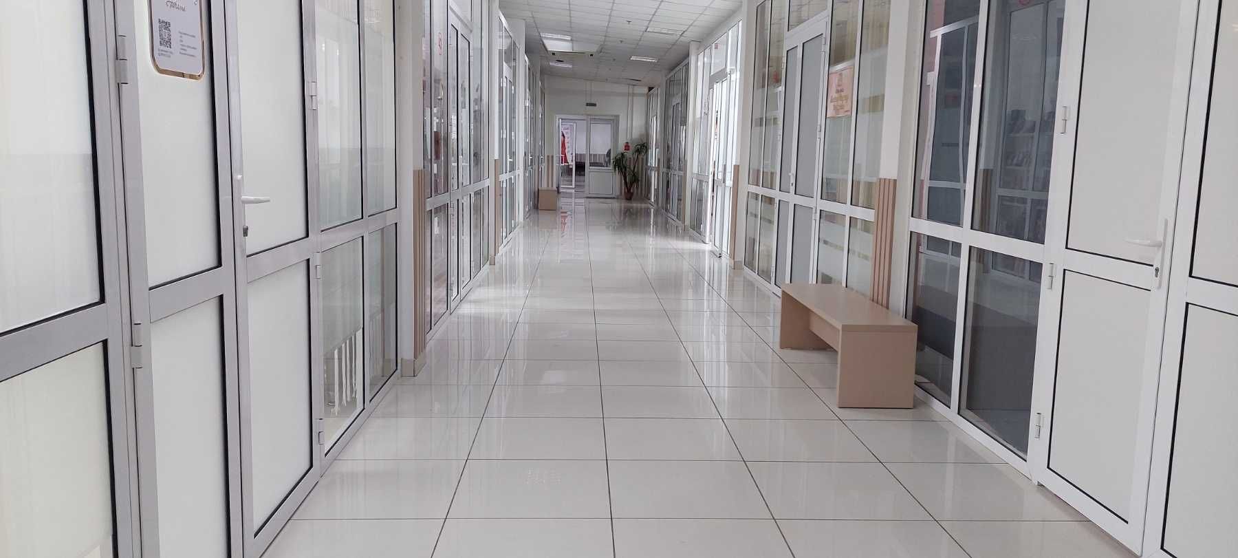 ПЛОЩА - 600 м², ЦІНА - 5 996 $
