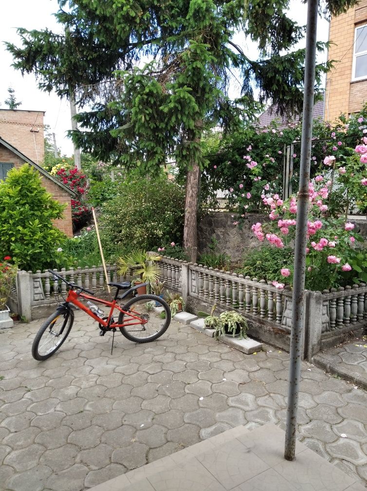 Обʼєкт нерухомості: 3 КІМ.  БУДИНОК ПЛОЩА – 95 м², ЦІНА – 80 000$, РАЙОН: Старе місто — HUBTRUST, Вінниця