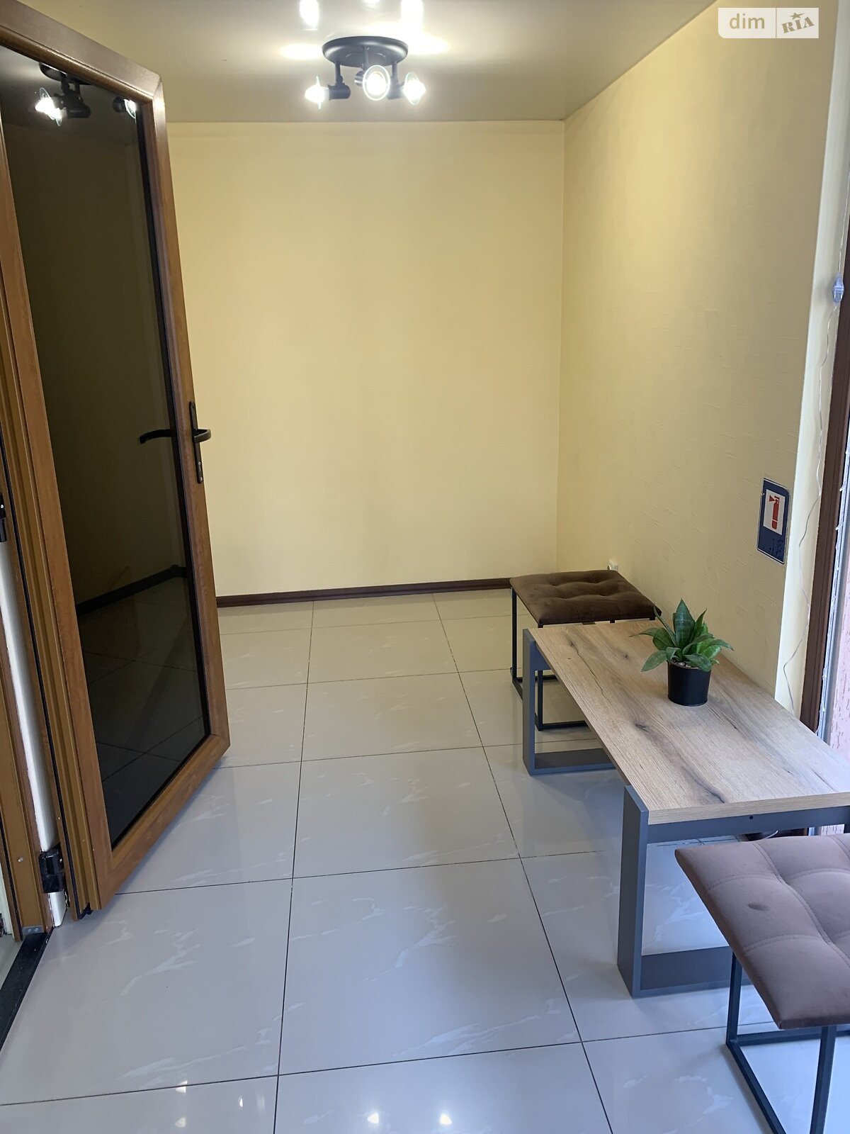Обʼєкт нерухомості: ПЛОЩА - 48 м², ЦІНА - 10 900 $
, вул. Пирогова — HUBTRUST, Вінниця